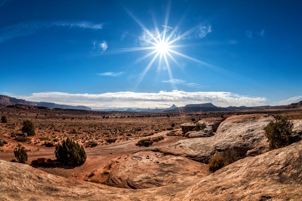 desert at noon in utah