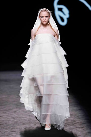 desfile de ynésuelves en la mbfwmadrid otoñoinvierno 2022 2023