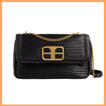 A Chanel Wicker Handbag Gives Impossibly Chic Picnic Vibes - The Study