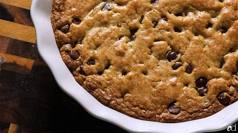 brown butter chocolate chip pizookie