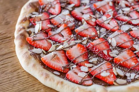 dessert pizza recipes strawberry nutella pizza