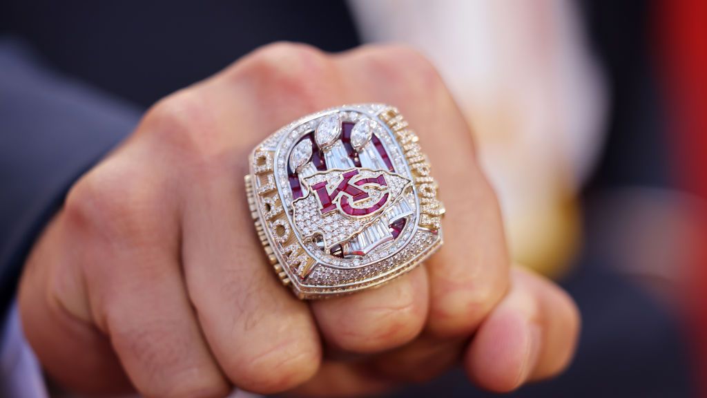12 things you didnt know about super bowl rings kansas city chiefs super bowl ring