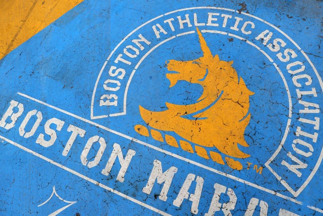 Boston Marathon Athletic Association T shirt