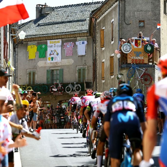 How Long Is the Tour de France? Length of the 2023 Tour de France