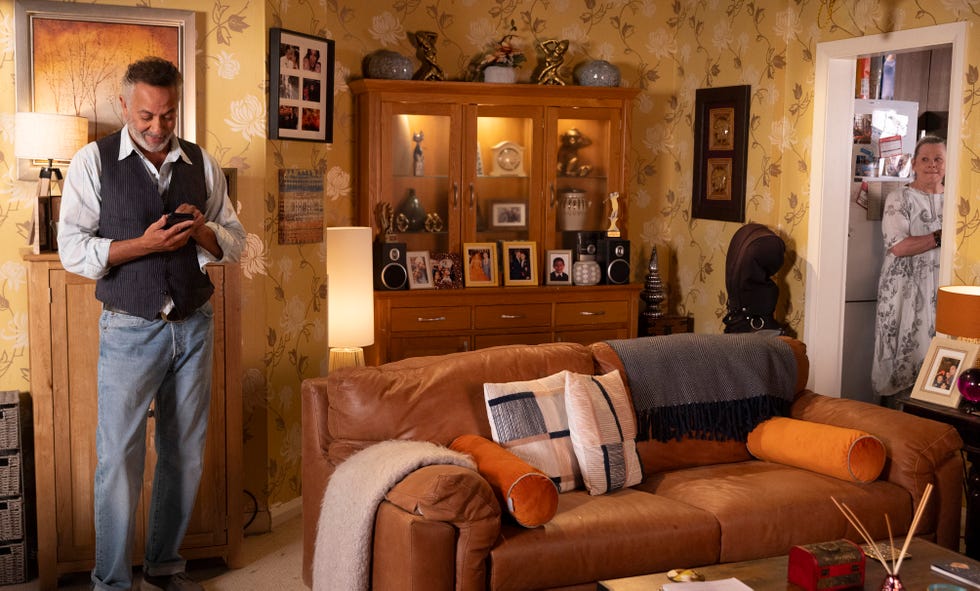 EMBARGOED UNTIL 22/07/2025 00:01 Dev Alahan, Bernie Winter, Coronation Street dev alahan, bernie winter, coronation street