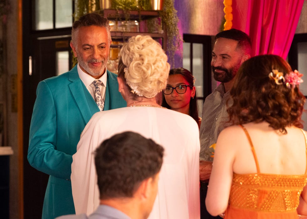 dev alahan, coronation street