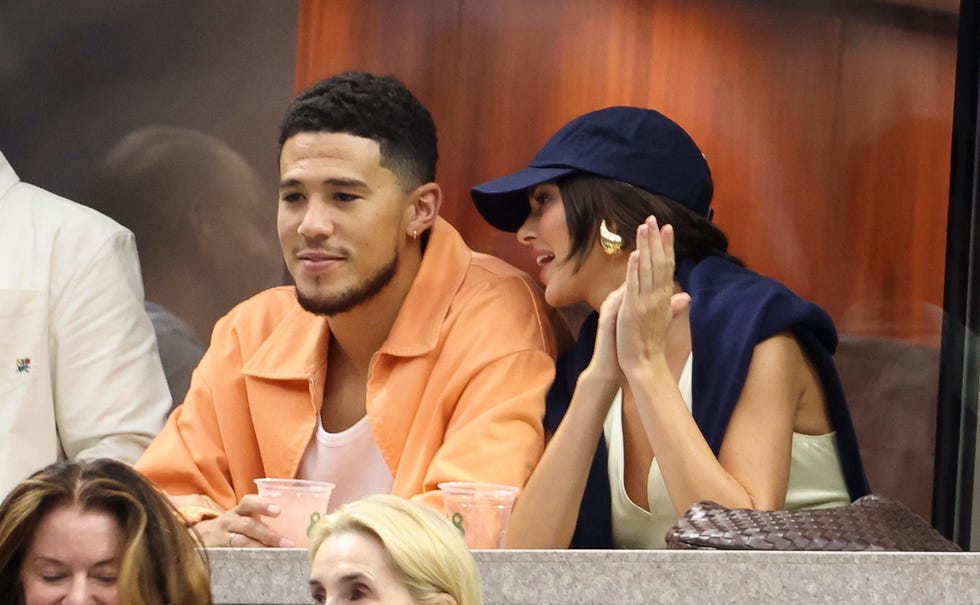 Did Devin Booker spend Valentine's Day at a hotel with ex-girlfriend  Kendall Jenner?