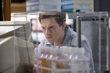 patrick gibson as dexter morgan in dexter original sin episode 3, season 1, streaming on paramount with showtime, 2024 photo credit patrick wymoreparamount with showtime