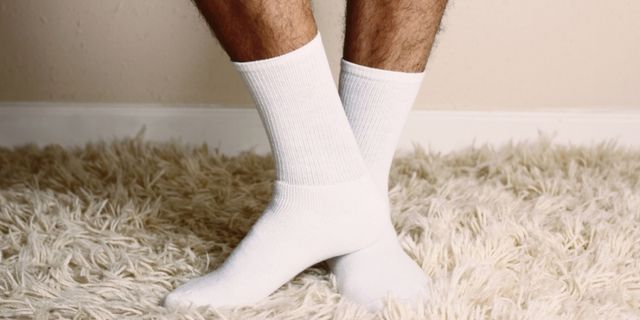 voeten met sokken eromheen