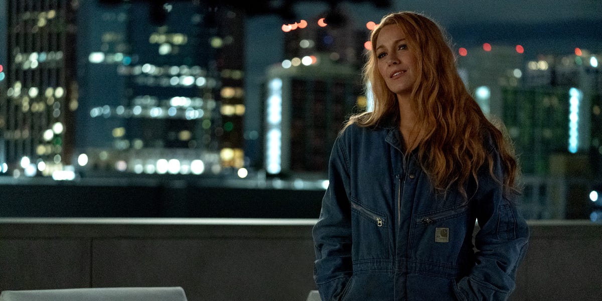 How the 'It Ends with Us' Film Expands Upon Colleen Hoover's Book - ELLE