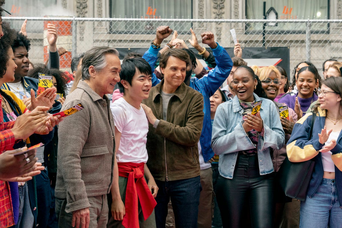 zapowiedź zwiastuna 5. sezonu Cobra Kai z powracającą postacią (Netflix)