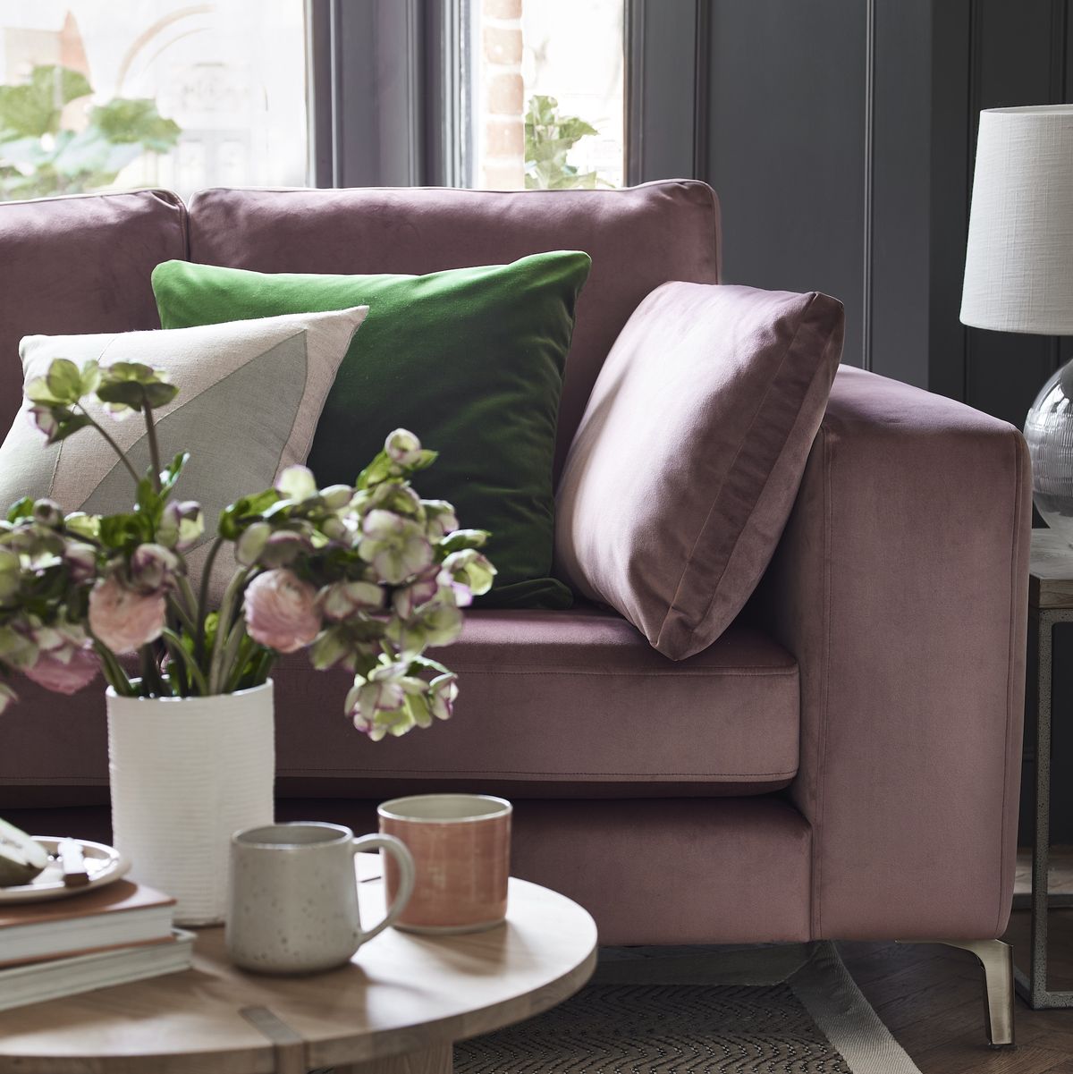 Instagrammable Velvet Home Decor Sofa