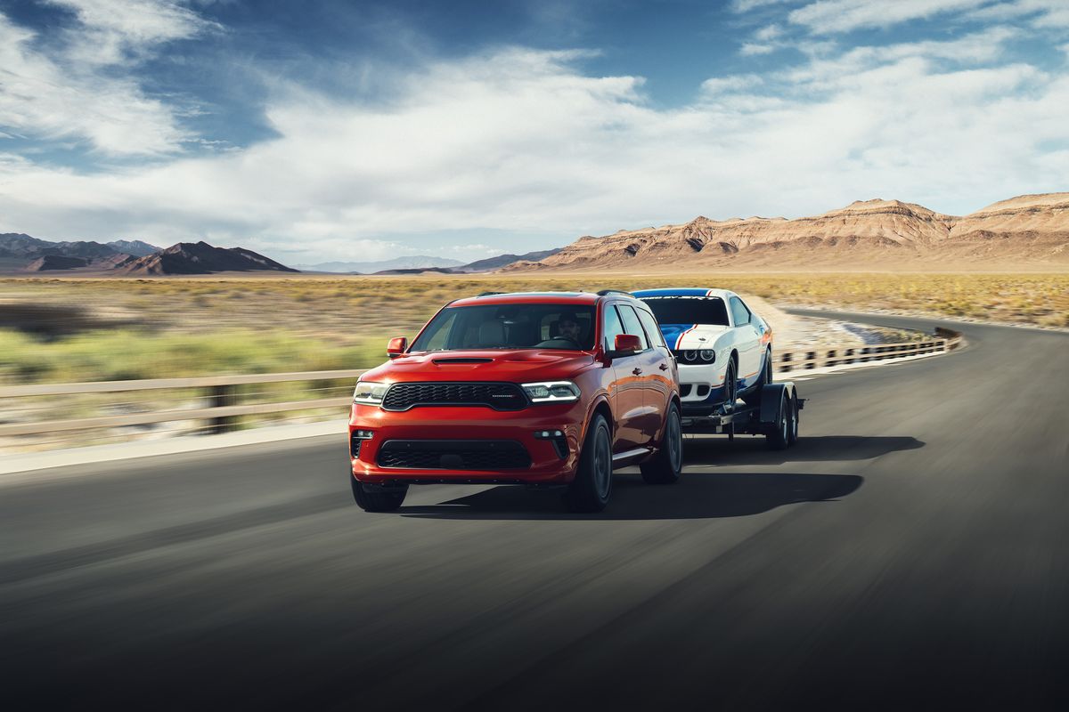 dodge durango rt tow n go the durango continues its ability to out haul every full size, three row suv on the road with the srt hellcat, srt 392 and rt tow n go delivering best in class towing capability of 8,700 pounds