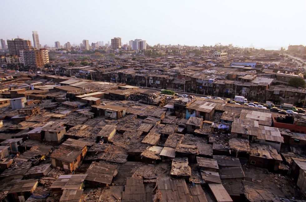 dharavi slum in mumbai