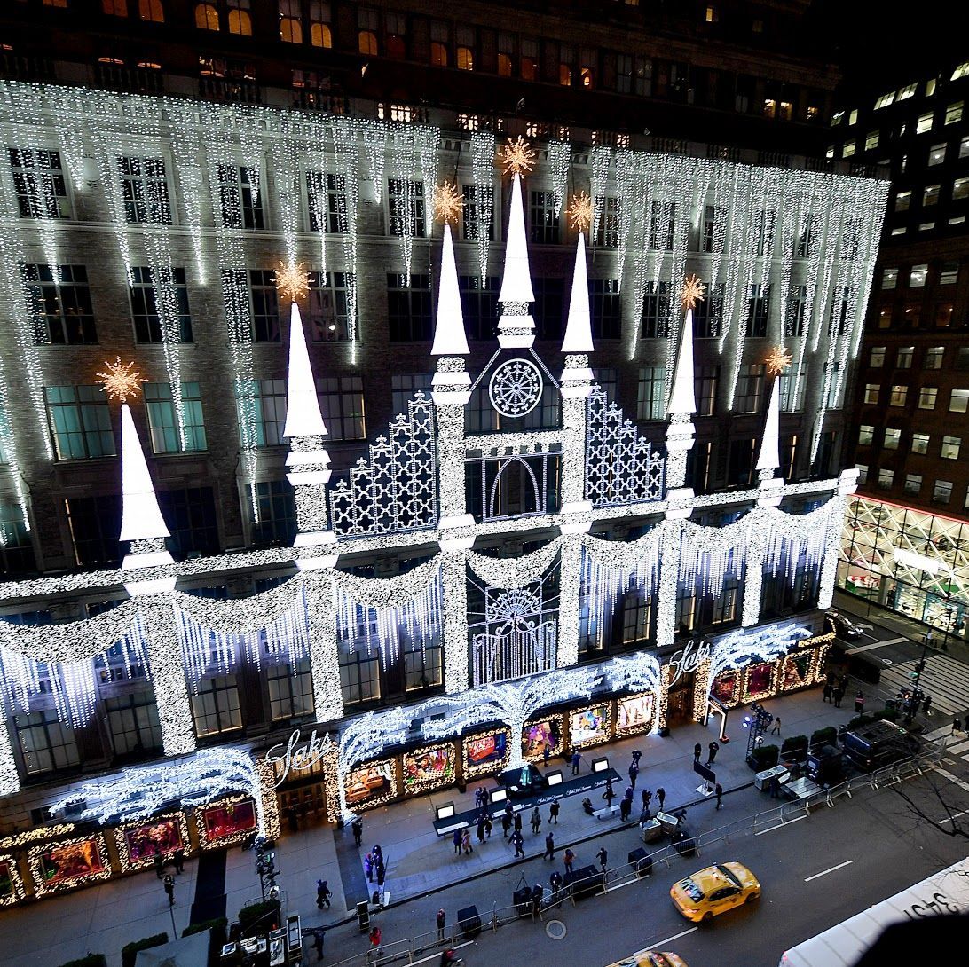 A New York City Guide To Holiday Shopping On Fifth Avenue