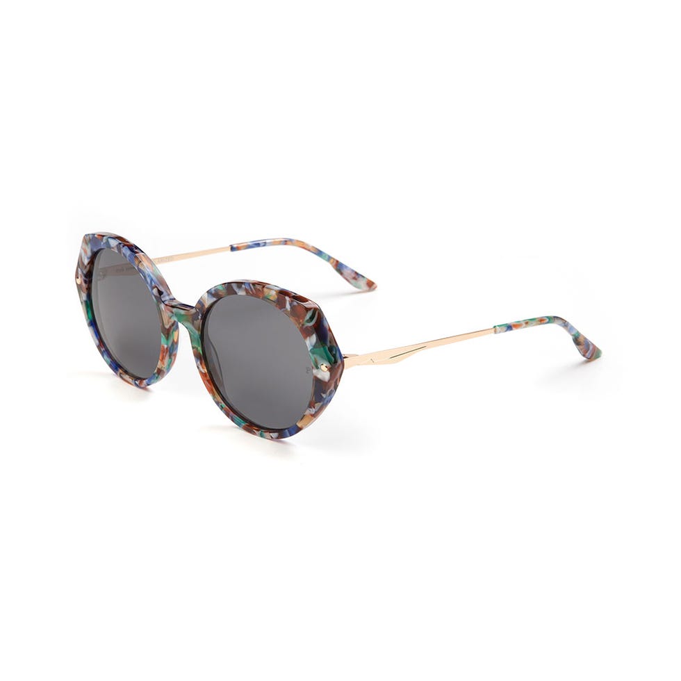 Eyewear, Sunglasses, Glasses, Personal protective equipment, aviator sunglass, Brown, Vision care, Transparent material, Goggles, Eye glass accessory, 