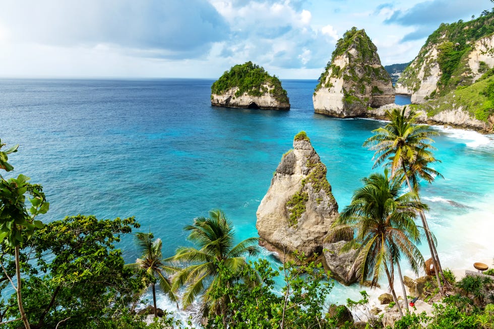 diamond beach in nusa penida bali