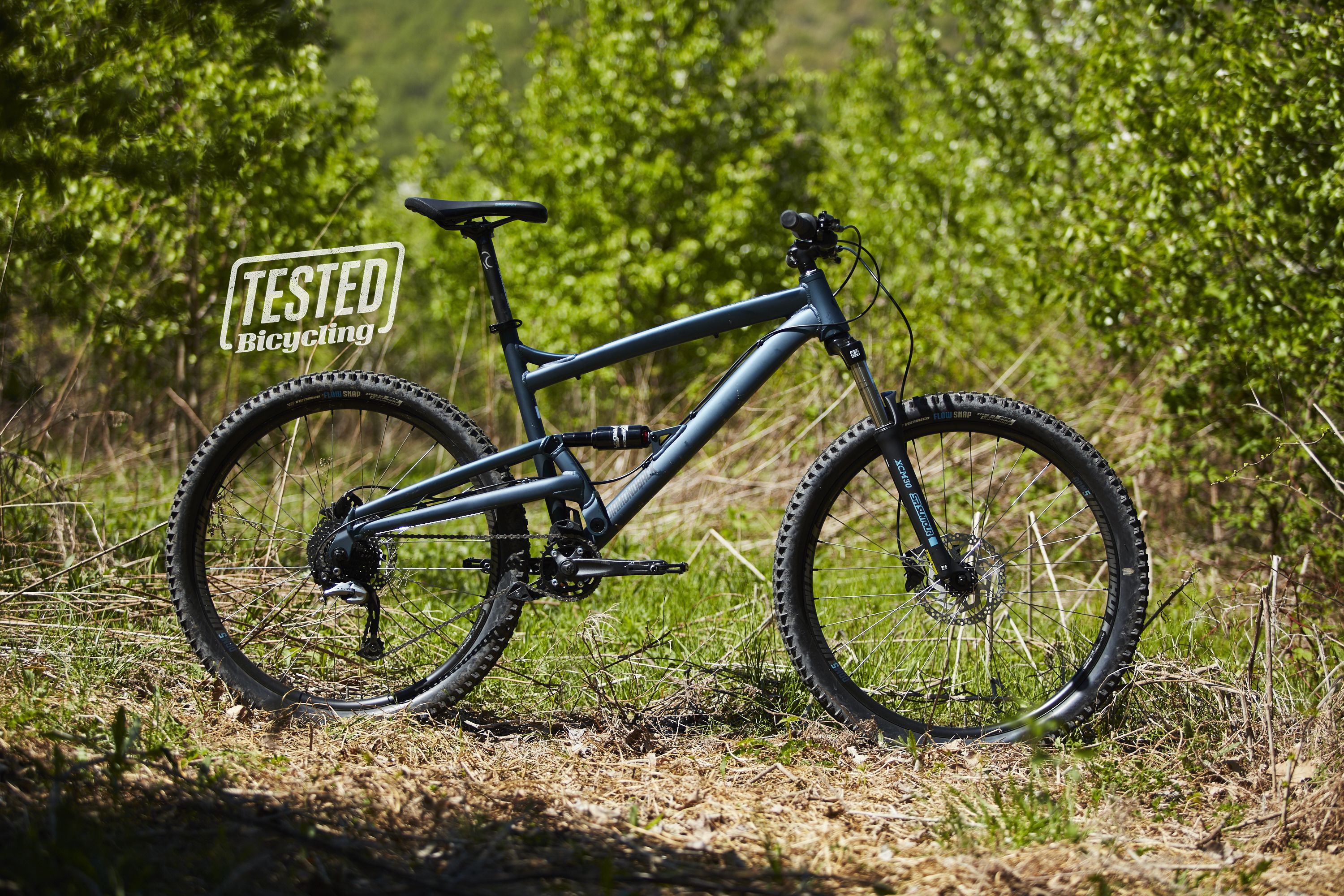 The Diamonback Atroz 2 is a Sub 1 000 Dollar Full Suspension Bike