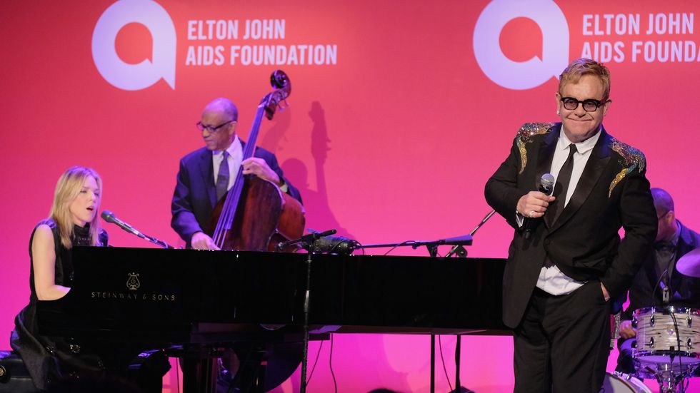 15th Annual Elton John AIDS Foundation An Enduring Vision Benefit - Show