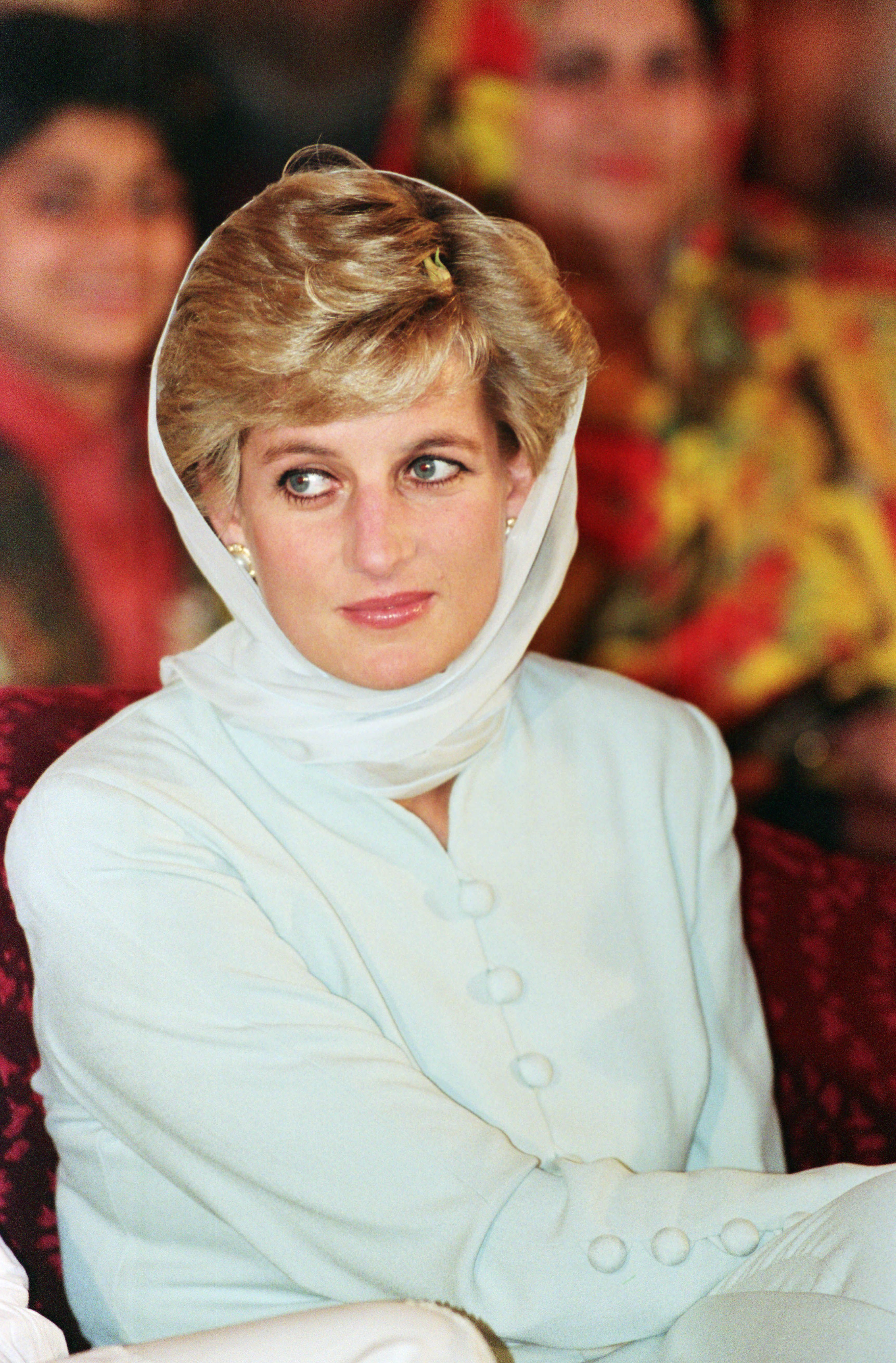 How Would Princess Diana Have Looked With Long Hair  YouTube