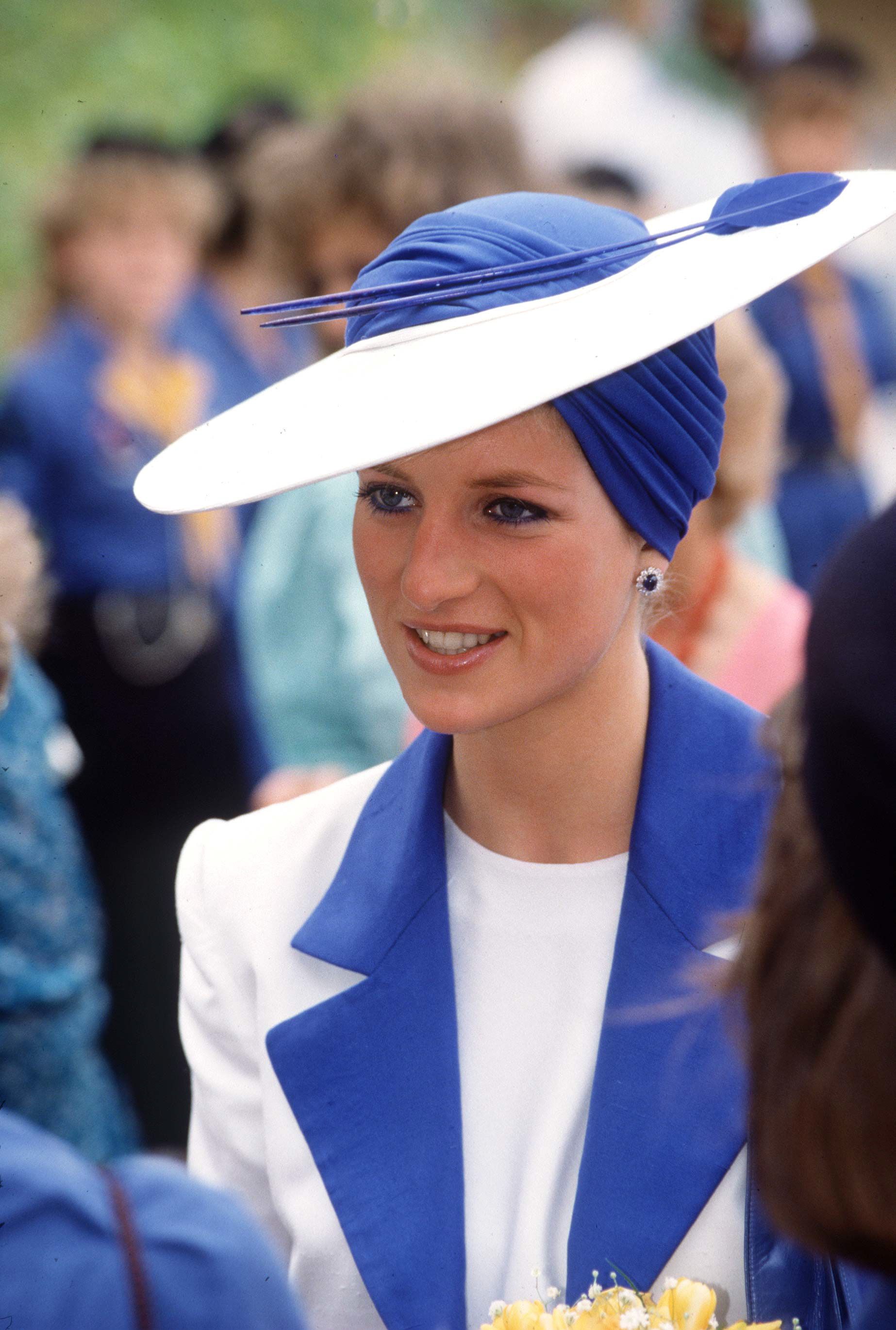20+ Top Royal Hats, from Princess Margaret's Toppers to Princess Diana's  Millinery