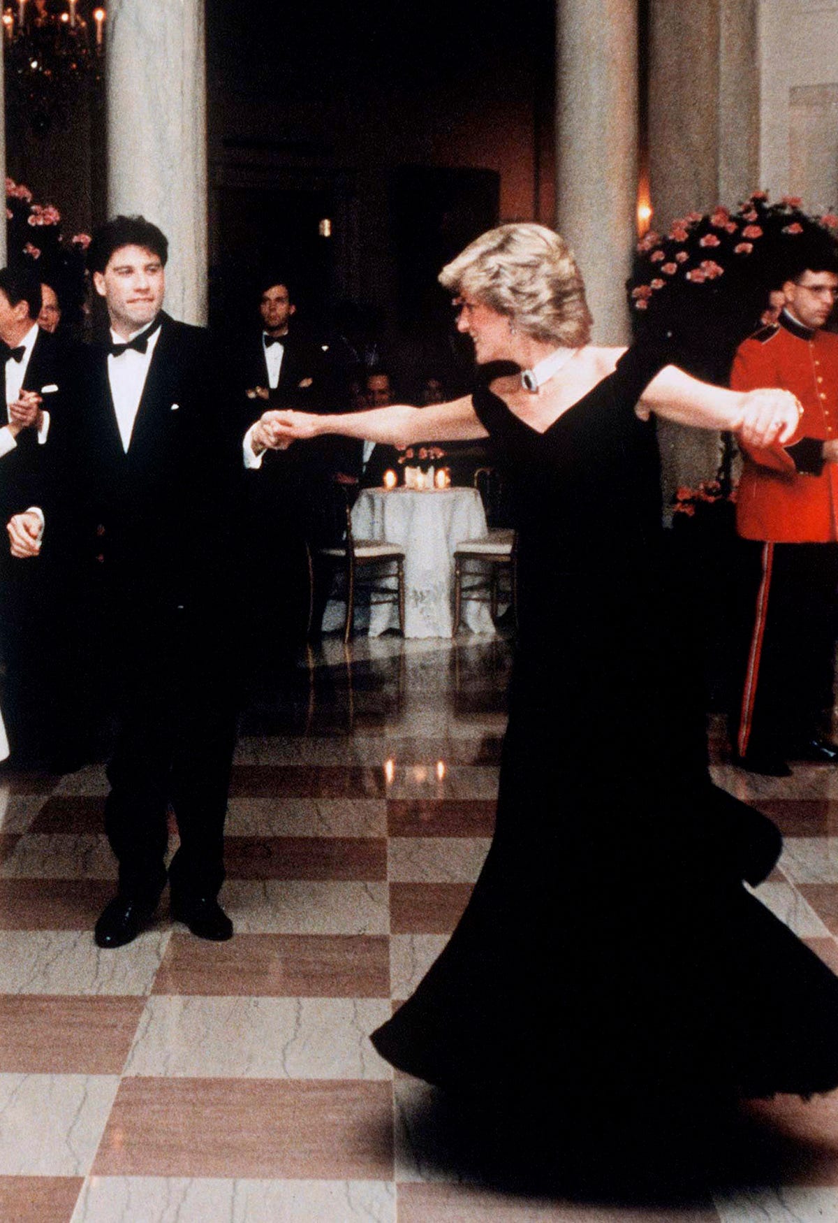 John Travolta racconta il ballo con Lady Diana alla Casa Bianca