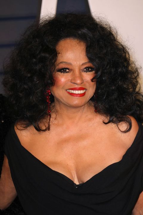 diana ross wears a black gown on the red carpet