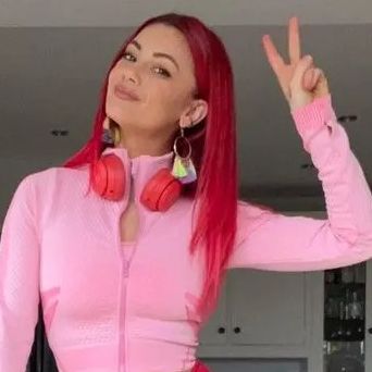 dianne buswell colourful gym wear