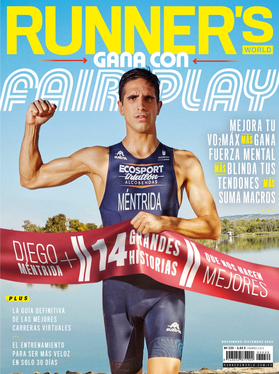 la portada de la revista runner's world de noviembre y diciembre de 2020 con el triatleta diego méntrida