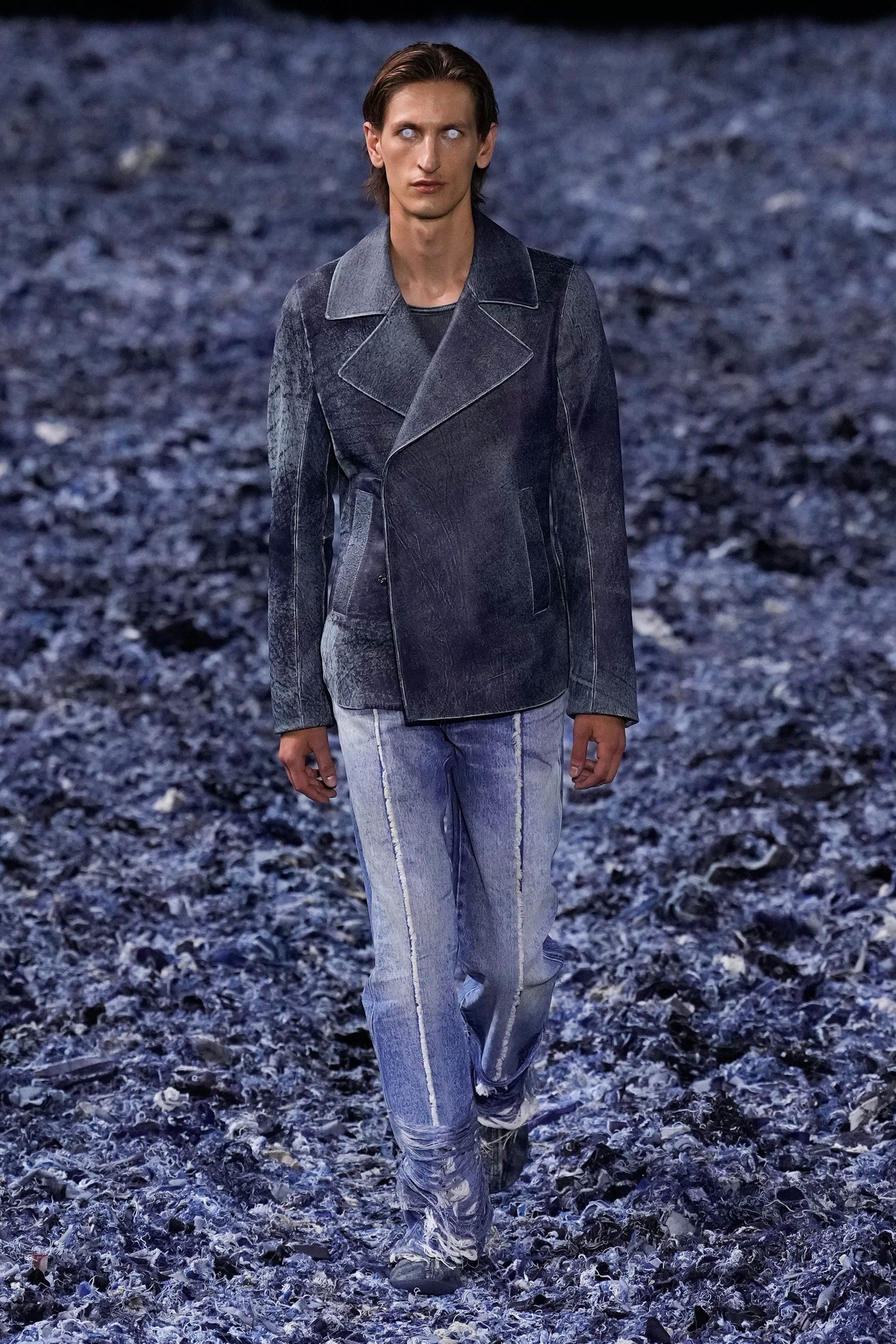 【DIESEL】 2025年 春夏新作 ベスト L ディーゼル（DIESEL）」2025春夏コレクション | ファッション