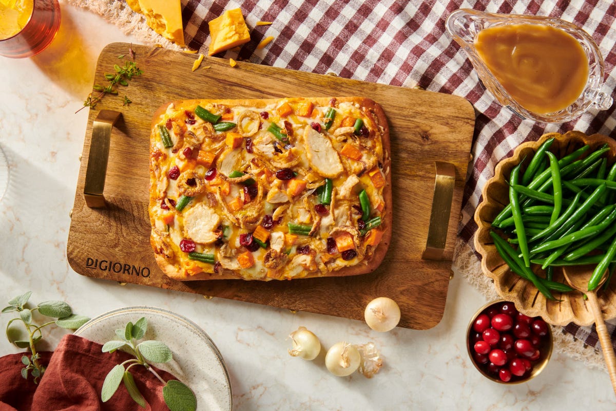 DiGiorno's Thanksgiving Pizza Is Loaded With Sides