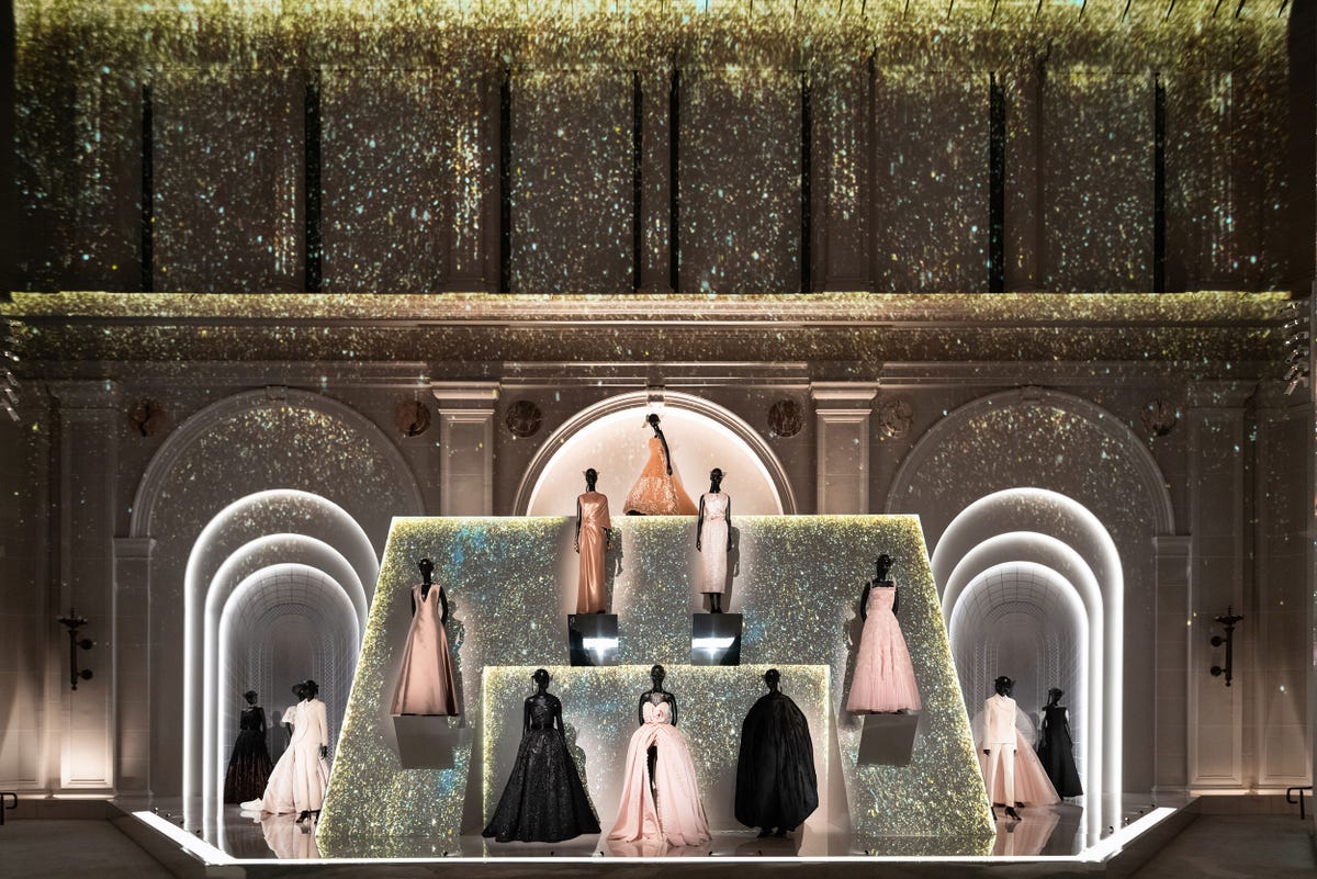 Dior Haute Couture: a Magical Fashion Exhibit in Paris