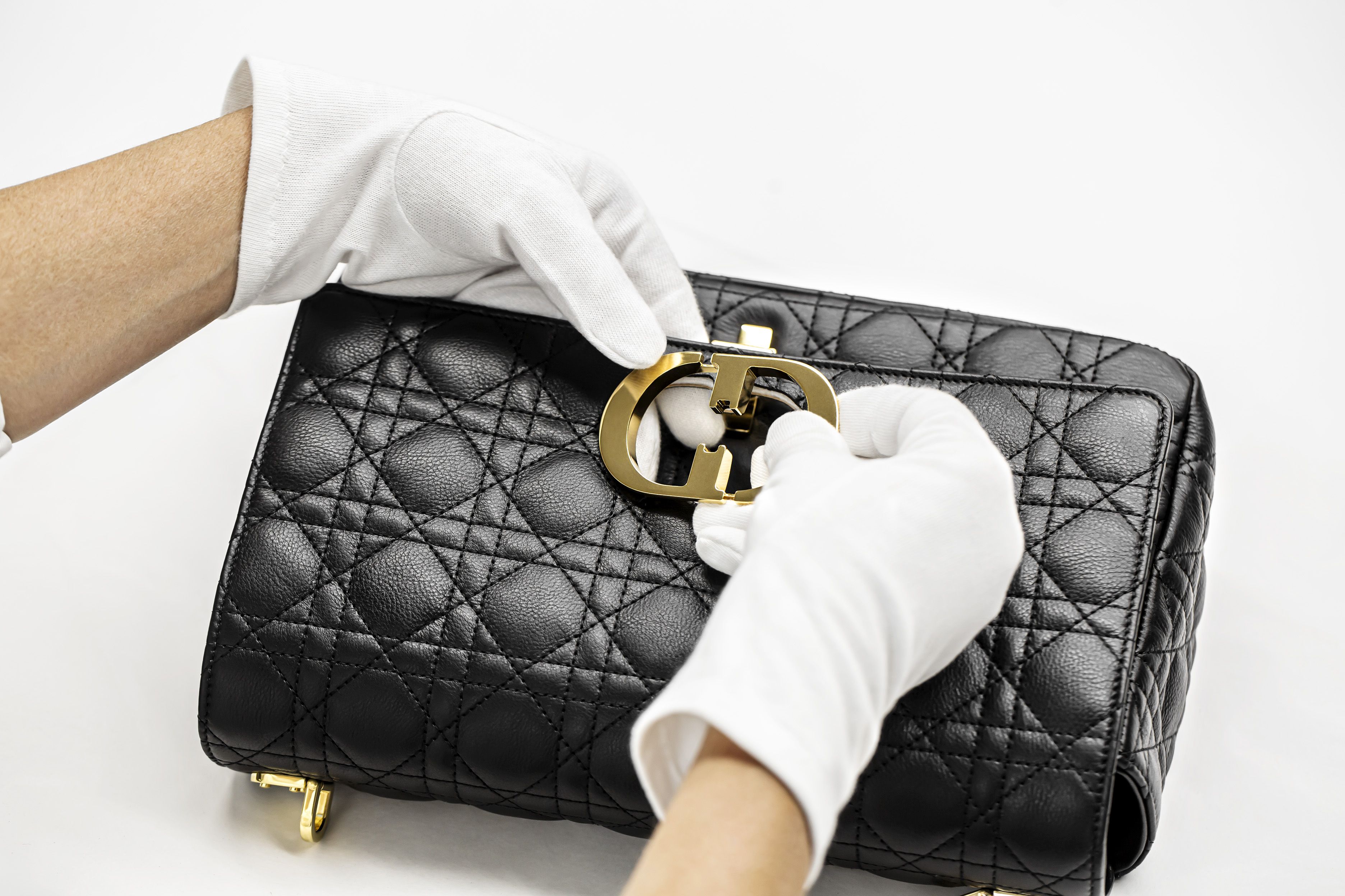 Louis Vuitton Cannage New Lock Flap Leather Shoulder Bag
