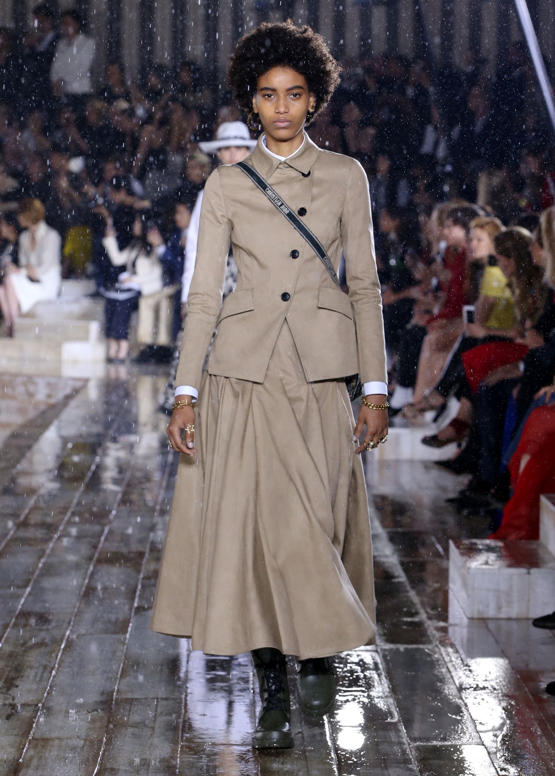 82 Looks From Dior Cruise 2019 Show Dior Cruise 2019 Runway