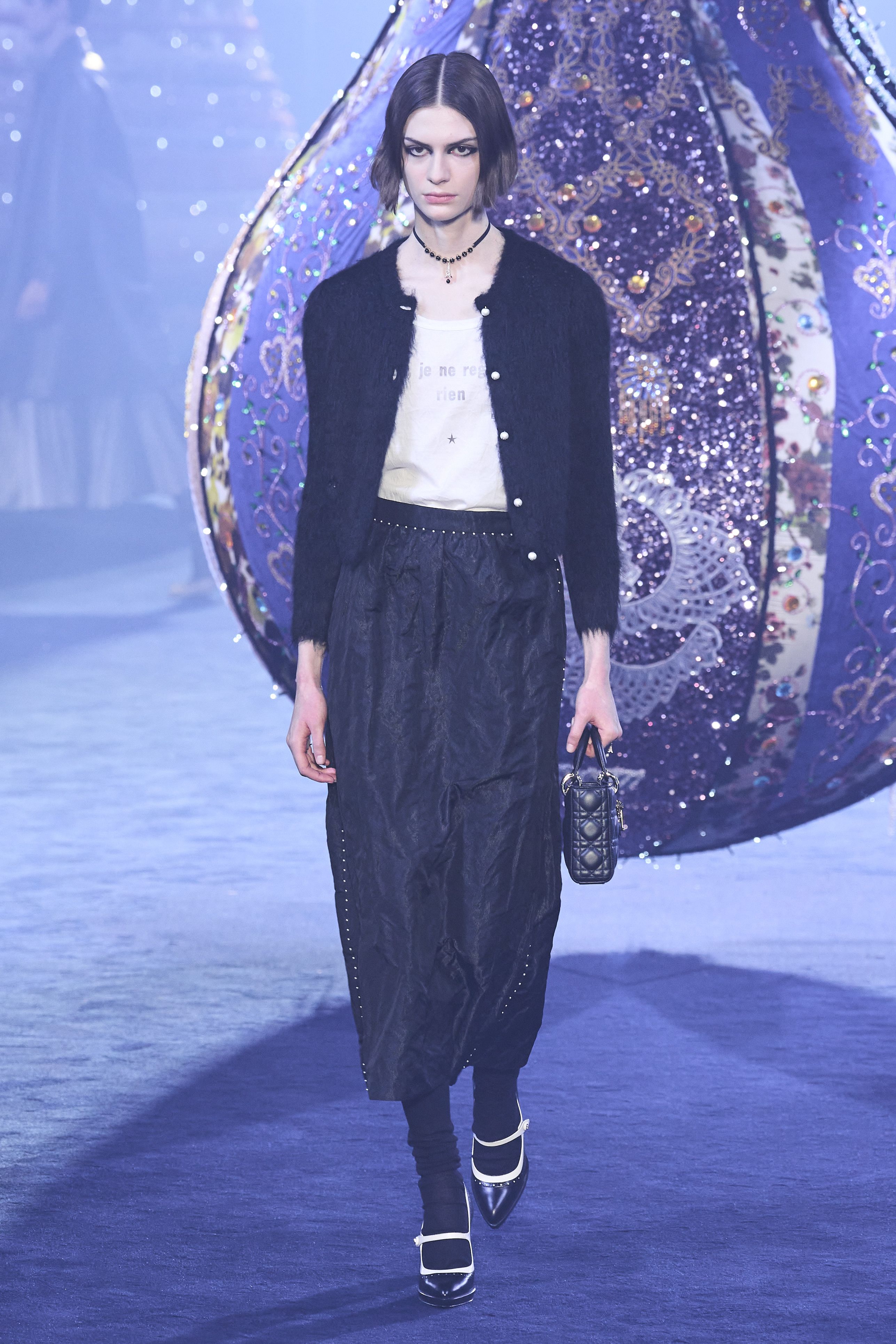 【シンプル♪スタイリッシュな装いに】DIOR★フーディ シンプルでもおしゃれなCDロゴ！】☆ディオール☆パーカー (Dior