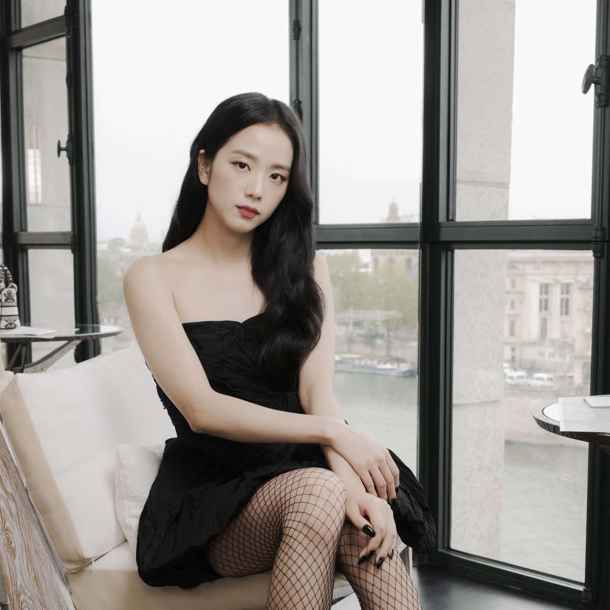 BLACKPINK's Jisoo Proves She's DIOR's Princess With Her Front Row
