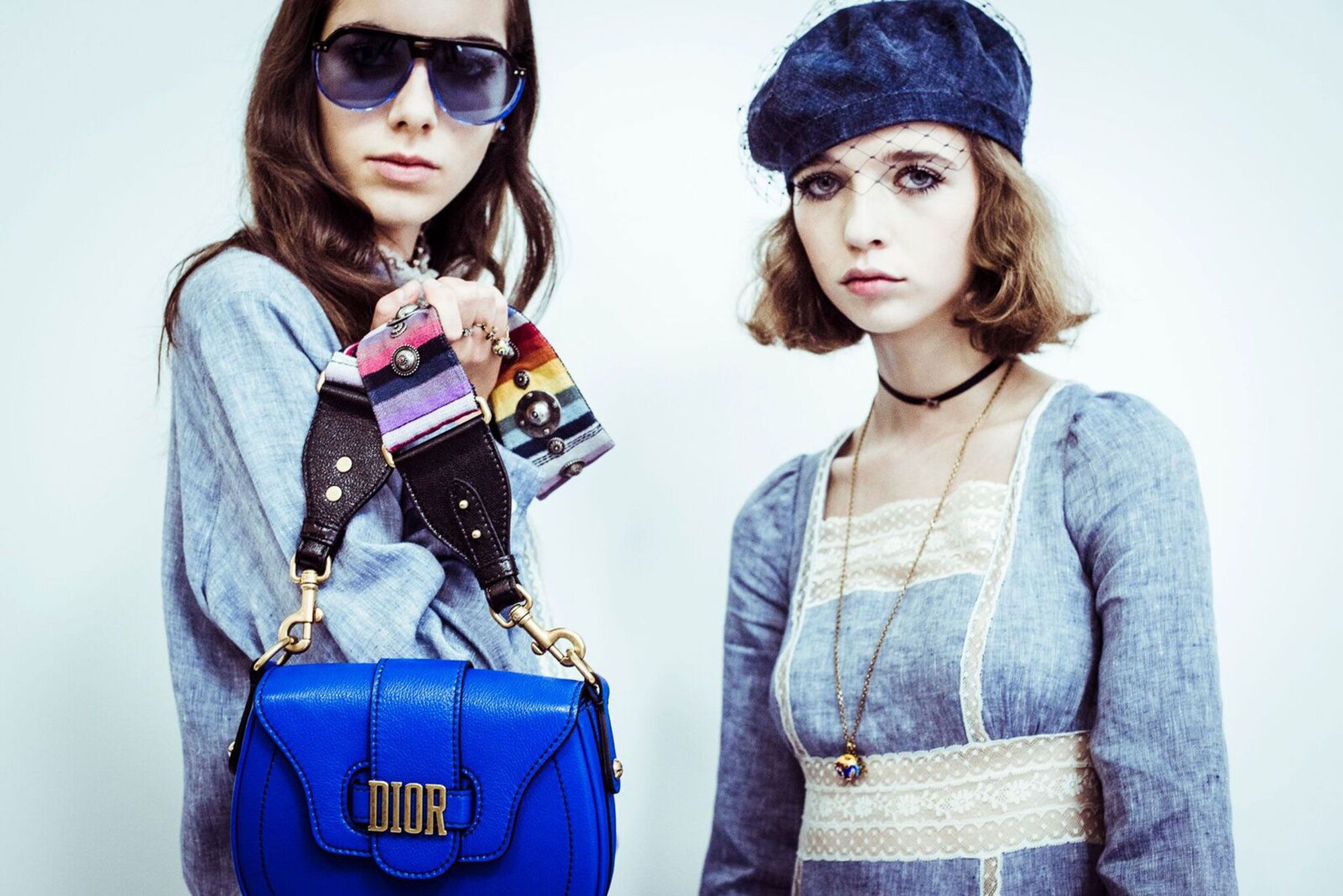 Blue, Eyewear, Shoulder, Cobalt blue, Fashion, Bag, Cool, Electric blue, Fashion accessory, Handbag, 