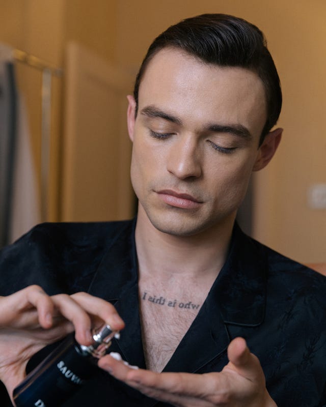 Thomas Doherty, Gossip Girl Star, Wears Dior Men And Dior Beauty At The 