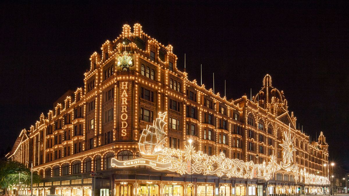 Dior's Holiday Takeover of Harrods is the Ultimate Christmas Fantasy