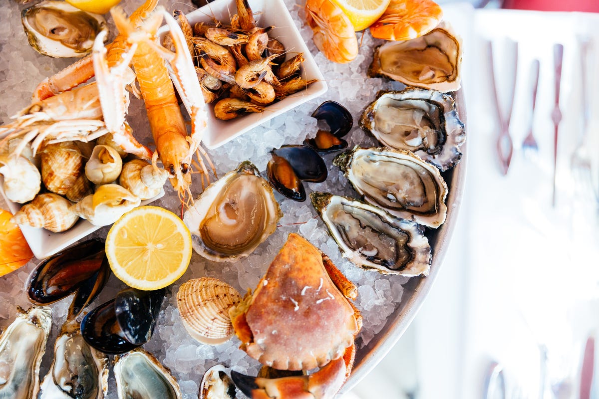 preview for Seafood Spaghetti Was Made For Date Night