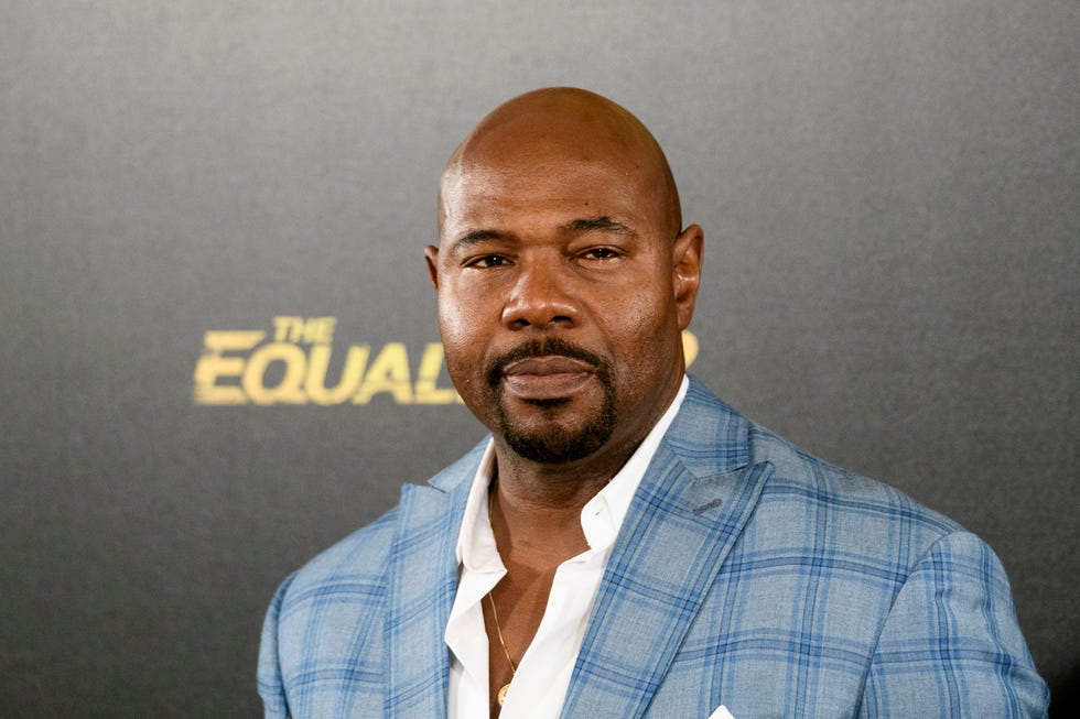 https://hips.hearstapps.com/hmg-prod/images/director-antoine-fuqua-attends-the-equalizer-2-photocall-at-news-photo-1655720412.jpg?resize=980:*