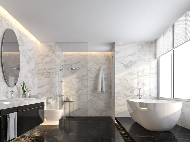 dirty bathroom