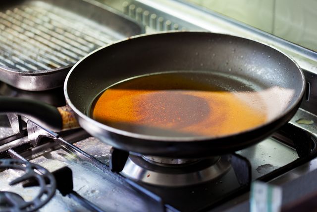 How to Clean Burnt Pots & Pans So They're Good As New! - Something