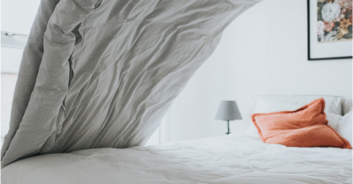 putting on a duvet