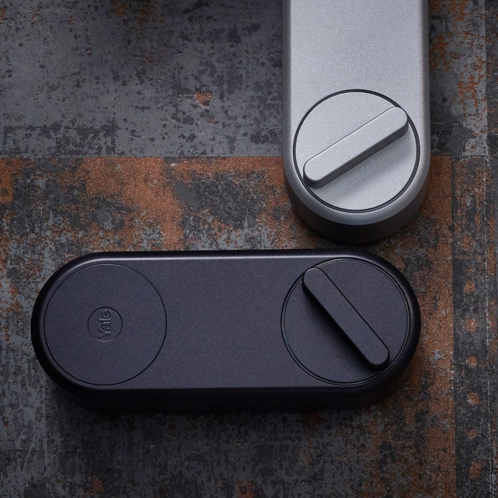 en plata o en negro cerraduras linus smart lock