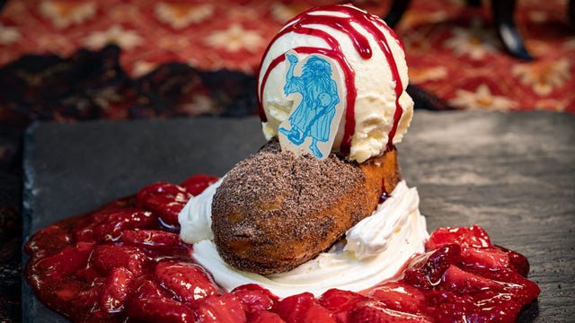 Food, Cuisine, Dish, Dessert, Ingredient, Produce, Frozen dessert, Red velvet cake, Cream, 