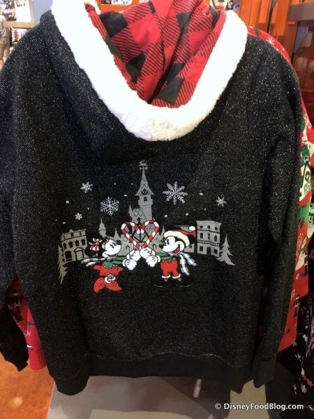 Clothing, Hoodie, Outerwear, Red, Sweater, Fashion, T-shirt, Sleeve, Hood, Textile, 