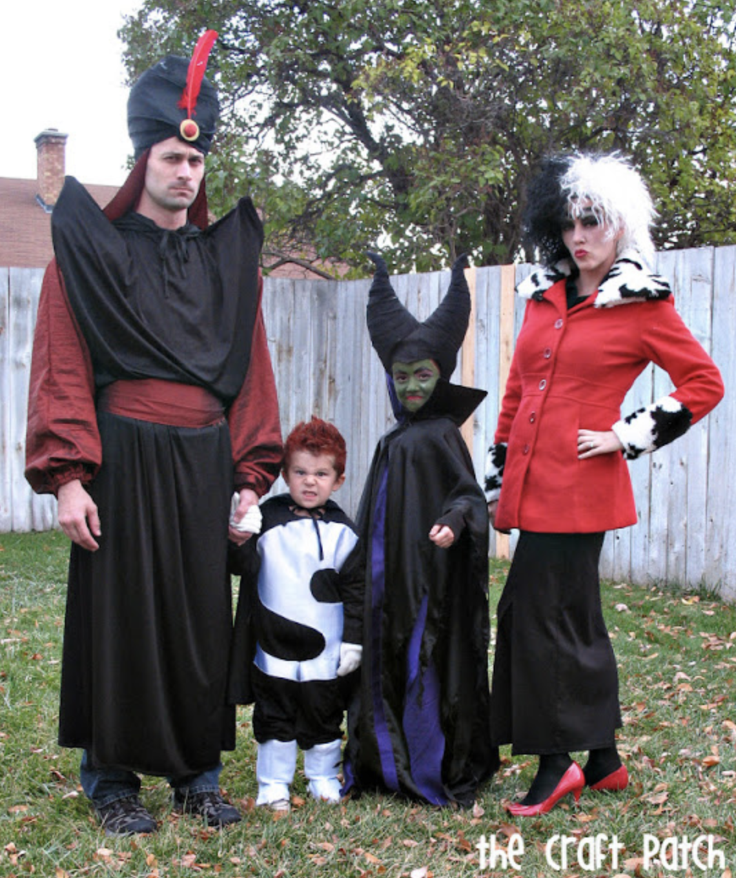 Family Halloween Costume Ideas | LivingLesh - a lifestyle blog