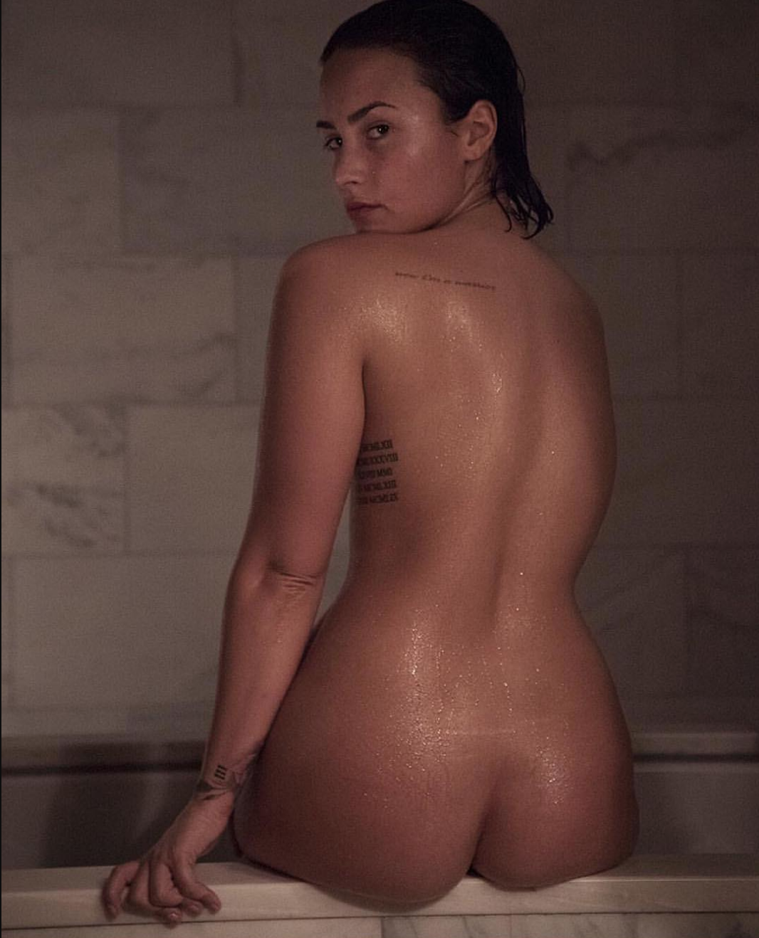 Cartoon Porn Demi Lovato - 9 Disney Stars Who've Posed Nude - Disney Nude Instagrams