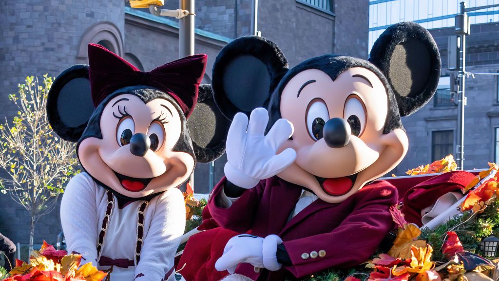 Walt Disney World Mickey – Canada's Disney Connection